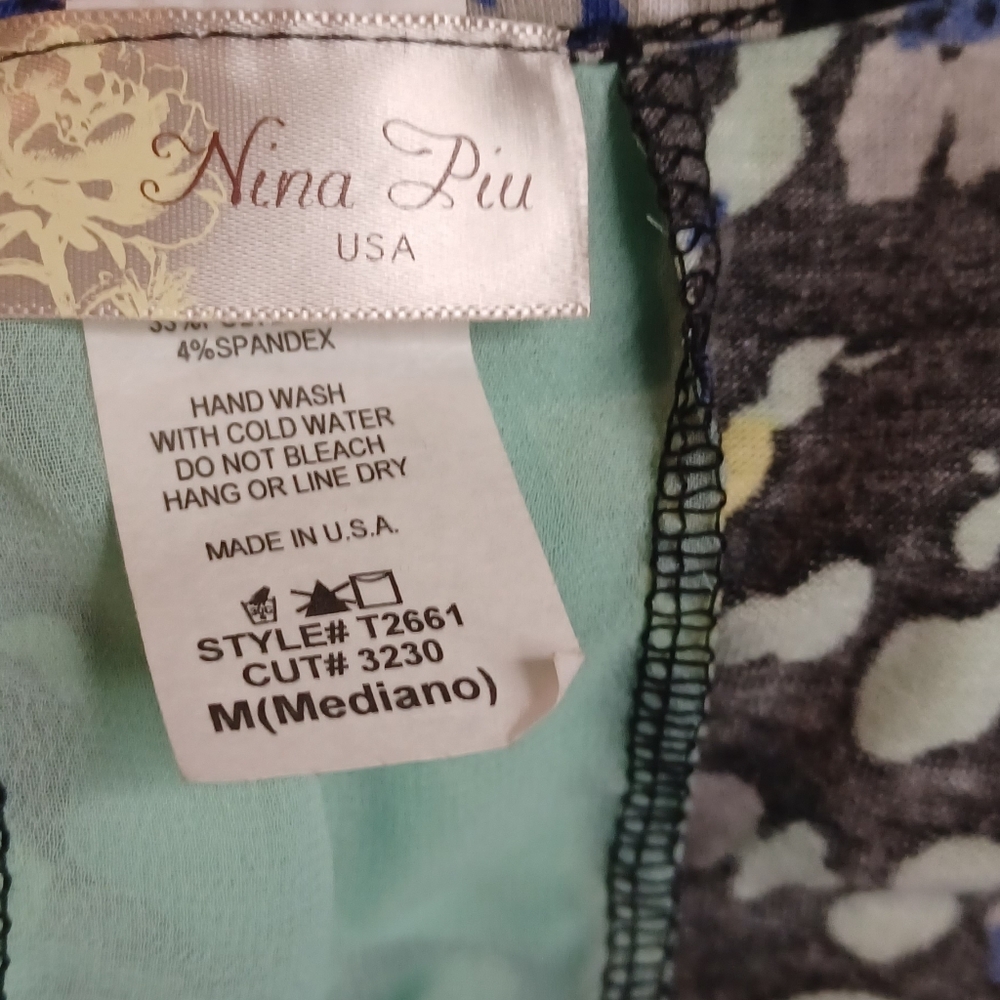 Nina Piu Women's Medium Green Tank with Floral Print, Flowy Bottom with Ruffling - Picture 3 of 6